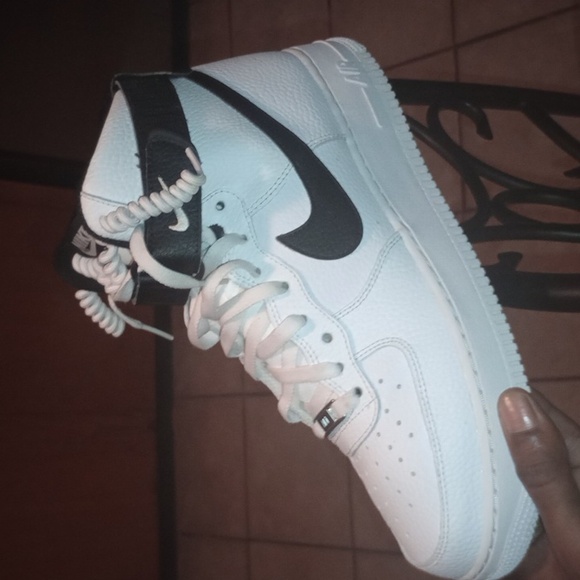 Nike Air Force 1 high tops - Picture 4 of 9